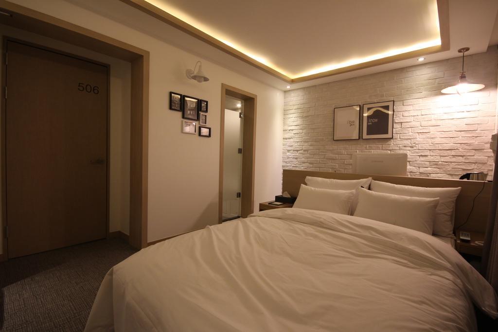 Design Hotel Xym Ульсан Екстер'єр фото