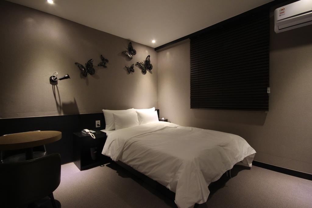 Design Hotel Xym Ульсан Екстер'єр фото